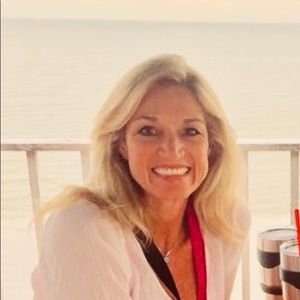 Meet your Posher, Theresa